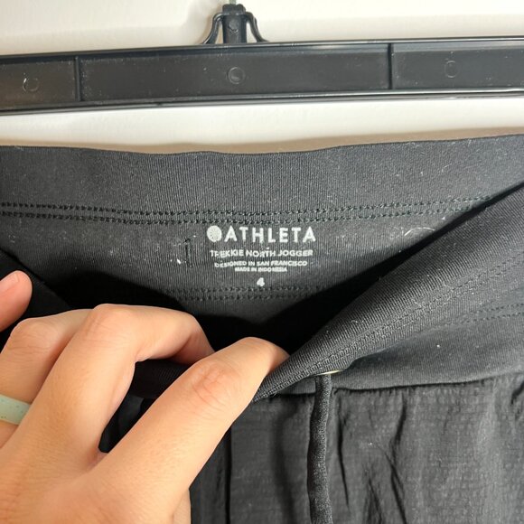 Athleta Trekkie North Jogger Black Pant Zip Pockets Tapered Legs Elastic Cuffs 4 - Picture 3 of 6